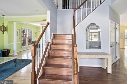 11127 Luttrell Ln, Silver Spring, MD 20902-3556