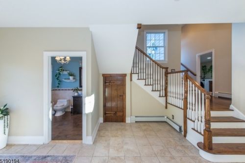 752 Ridge Road Ter, Kinnelon NJ  07405-2132 exterior