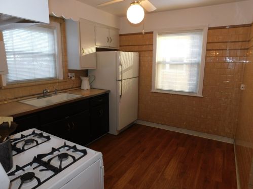 10047 Artesian Ave, Chicago IL 60632-1106 exterior