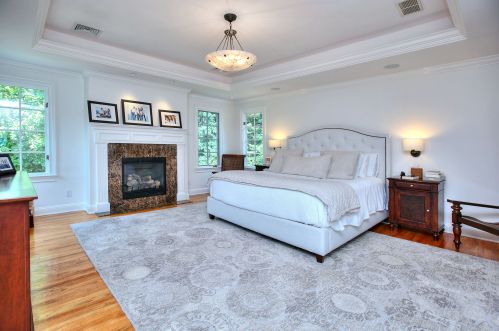 19 Long Lots Rd, Westport CT 06880-3846 exterior