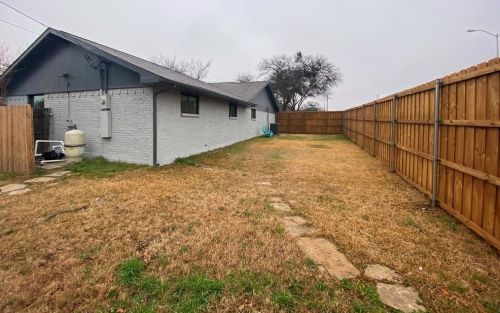 4156 Echo Glen Dr, Dallas TX  75244-7323 exterior