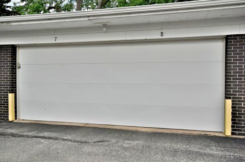 5975 Odell Ave, Chicago IL  60631-2358 exterior