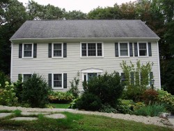 74 Larchmont Ave, Newton, MA 02468-2014