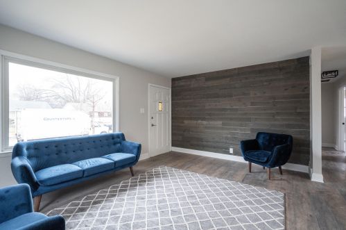 8300 Herbert Ave, Milwaukee WI 53218-3633 exterior