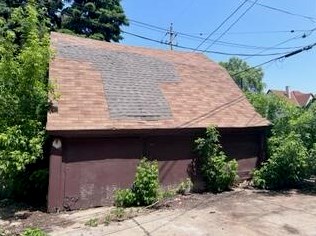 754 25th St, Milwaukee WI 53204-1039 exterior