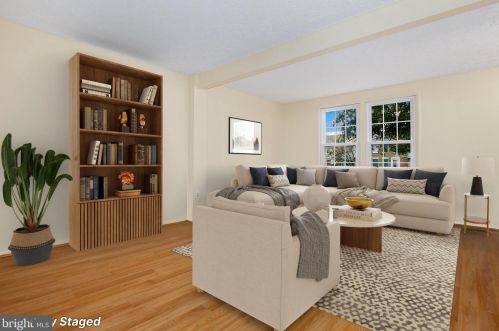 7813 Havenside Ter, Rockville MD 20855-2261 exterior