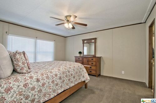 482 Derrick Dr, Spring Branch TX 78070 exterior