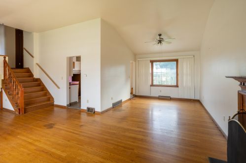 1860 Boston St, Grand Rapids MI 49506-4459 exterior