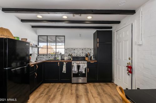 1802 Cypress St, Phoenix AZ  85006-1837 exterior