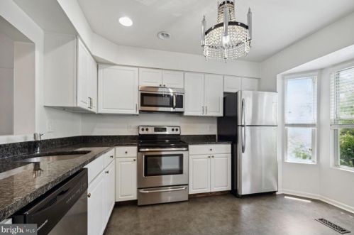 2849 Schoolhouse Cir, Silver Spring MD  20902-2555 exterior