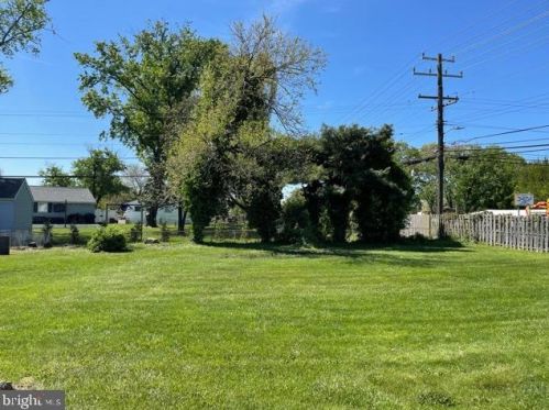 1133 Armistead St, Glen Burnie MD 21061-1402 exterior