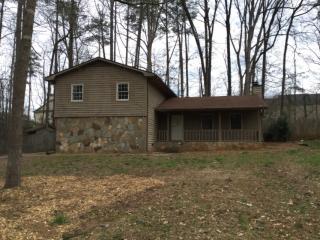 377 Omega Dr, Lawrenceville, GA 30044-4230