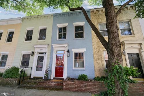 336 Commerce St, Alexandria, VA 22314-2802