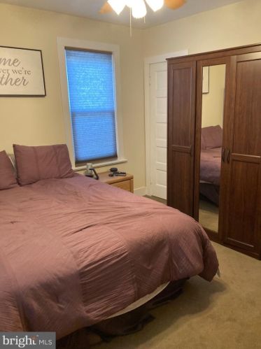 24 Coolidge Ave, Trenton NJ 08648-3713 exterior