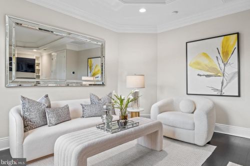 1645 Kirby Rd, Mc Lean VA  22101-3240 exterior