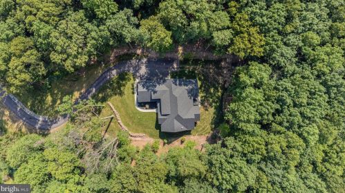 2054 Church Rd, Hummelstown PA exterior