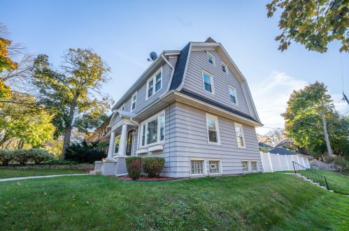 3495 Frederick Ave, Milwaukee WI 53211-2902 exterior