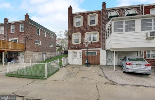 200 Stratford Rd, Manor PA 19036-1635 exterior