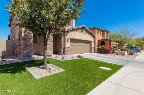 900 Harrison St, Chandler, AZ 85225-8146