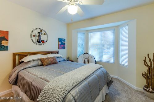 1501 Cyn Shadows Ln, Tucson AZ 85737-7716 exterior