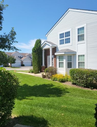 203 Macintosh Ave, Bull Valley IL 60098-7623 exterior