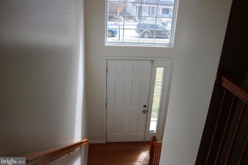 204 Walnut St, Hanover, PA 17331-2534