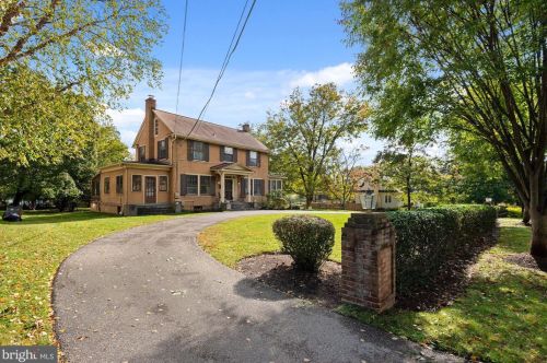 109 Forest Ave, Rockville MD 20850-1820 exterior