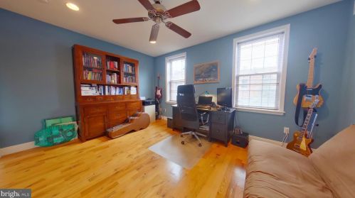 2039 Federal St, Philadelphia PA 19146-2829 exterior