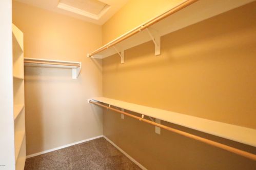 2815 74 Dr, Phoenix AZ 85033-2556 exterior