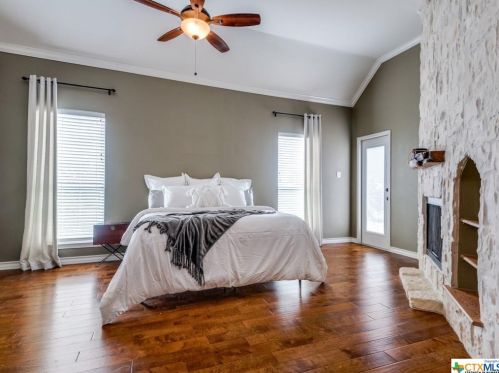 2561 Stoney Crk Dr, Spring Branch TX 78163-2875 exterior