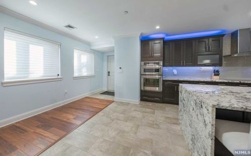 2 Lowell Ct, Teaneck NJ  07666-6466 exterior