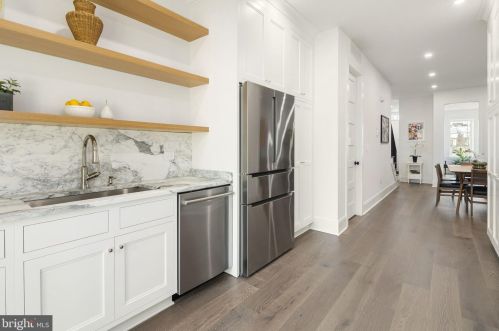 3125 11th St, Washington DC  20010-2401 exterior