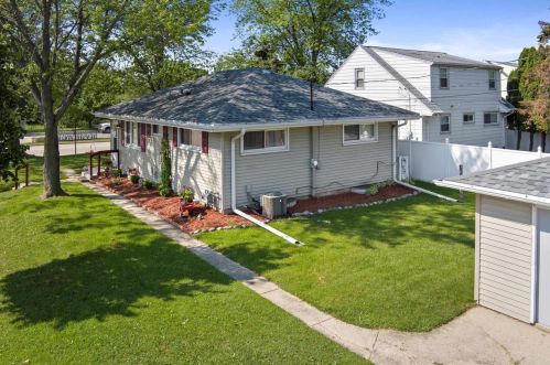 4800 Layton Ave, Milwaukee WI  53220-4144 exterior