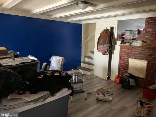 24 10 St, Darby PA 19023-1708 exterior