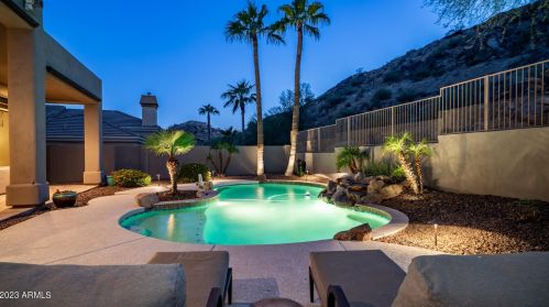 14640 20th St, Phoenix AZ 85006-2086 exterior