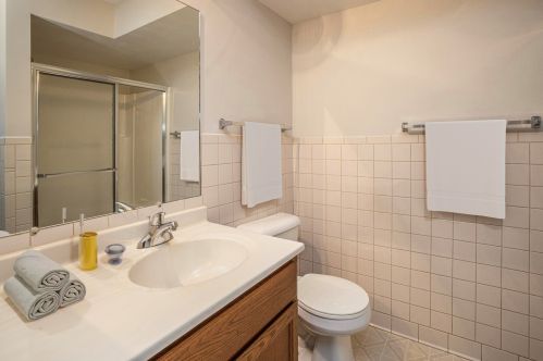 8603 Oklahoma Ave, Milwaukee WI  53227-4574 exterior