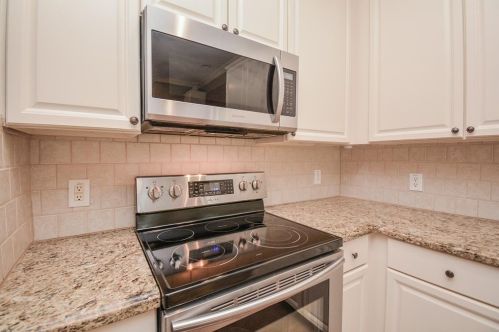 32714 Westminster Dr, Fulshear TX 77441-4098 exterior