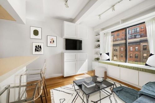 2101 8th Ave, New York, NY