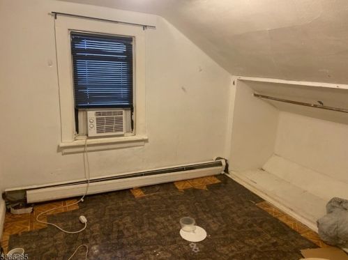 61 Highland St, Paterson NJ 07524-1908 exterior