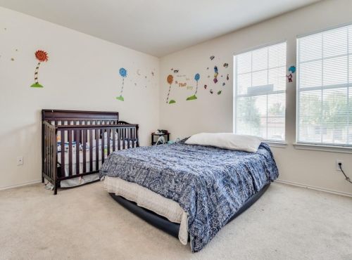 6807 Clark Vista Dr, Dallas TX  75236-5811 exterior