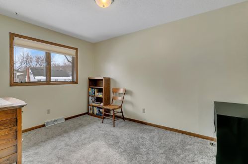 302 10 St, Sartell MN 56377-1170 exterior