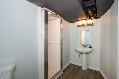 6732 Oakley Ave, Chicago IL  60636-2406 exterior