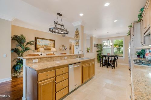 1405 Windshore Way, Oxnard CA 93035-1405 exterior