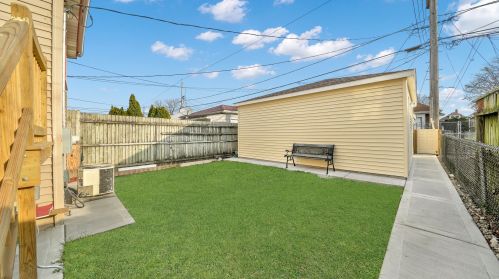 5717 Whipple St, Chicago IL  60629-2432 exterior