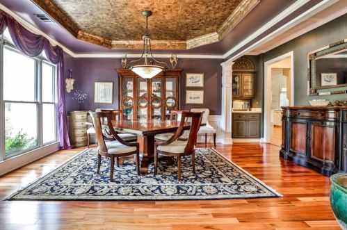 335 Craighead Dr, Atlanta GA 30319-1086 exterior