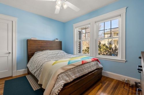 44 Barham Ave, Quincy MA 02171-2711 exterior