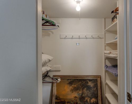 301 Abrego Dr, Green Valley AZ 85614-3634 exterior