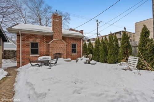 4612 Wolcott Ave, Chicago IL 60660-2316 exterior