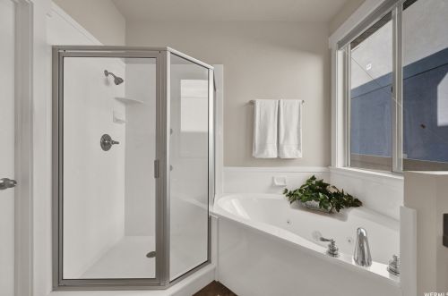 1958 Bluffside Cir, Sandy UT exterior