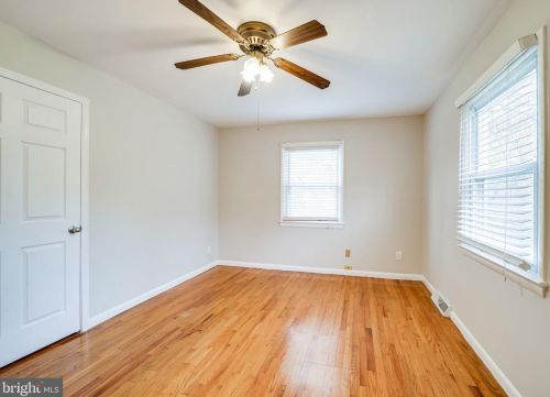 4110 Duvawn St, Alexandria VA 22310-2022 exterior